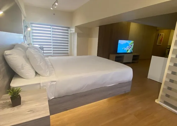Edsa Heights 2 Bedroom Loft Unit Ama Tower 3322 *