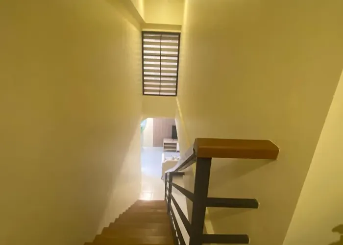 Edsa Heights 2 Bedroom Loft Unit Ama Tower 3322 * Manila