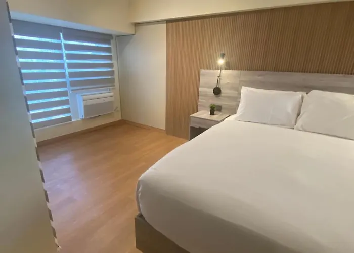 Edsa Heights 2 Bedroom Loft Unit Ama Tower 3322 *